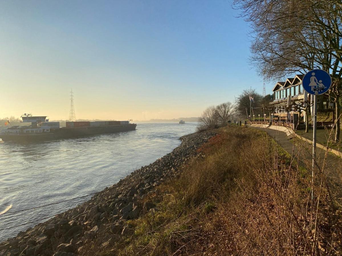 Wohnen Direkt An Der Rheinpromenade Mit Whirlpool Und Sauna Gotterswickerhamm Kültér fotó